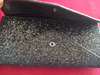 Portafoglio nero glitterato
