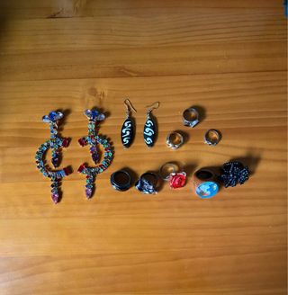 Lote de bisutería variada