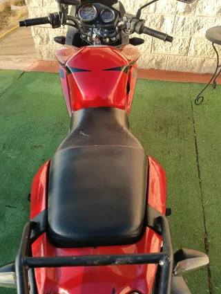 Honda CBF 125cc 2009 Roja