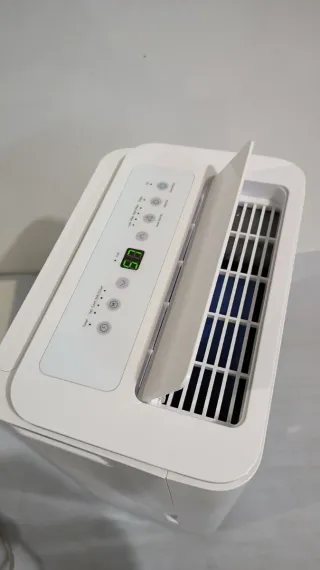 Deshumidificador Comfee 16L W18Y3655