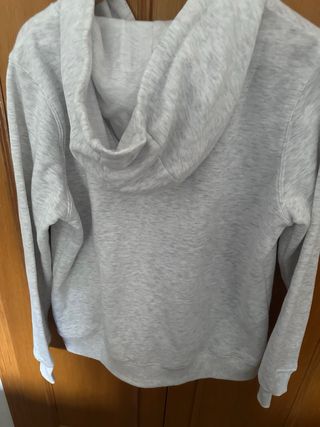 Sudadera gris con capucha talla L