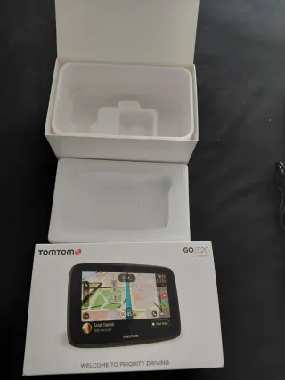 Navegador GPS Tomtom Go 520