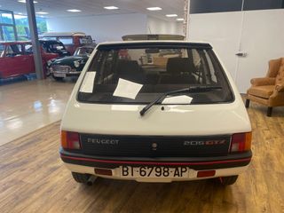 PEUGEOT 205  1987