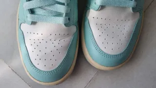 Nike Jordan 1 Mid Verde y Blanco Talla 38