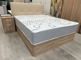 Canapé con colchón 28 cm