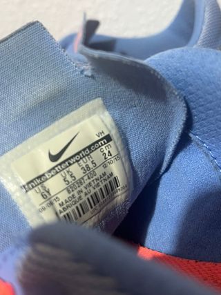 Zapatillas Nike Mujer Azul (lila)  y coral