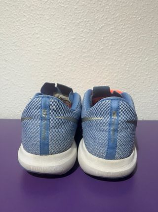 Zapatillas Nike Mujer Azul (lila)  y coral