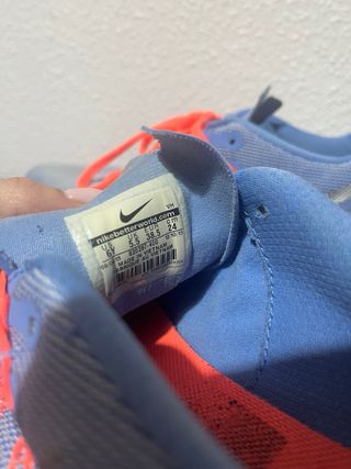 Zapatillas Nike Mujer Azul (lila)  y coral