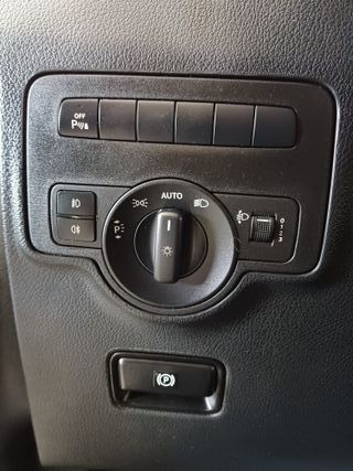 Mercedes-Benz Vito 2023