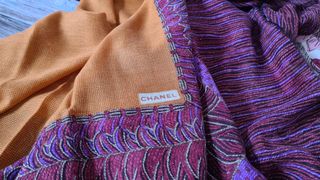 Chanel stola foulard in cashmere e seta