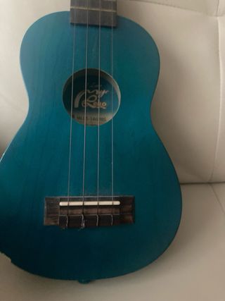 Ukelele azul