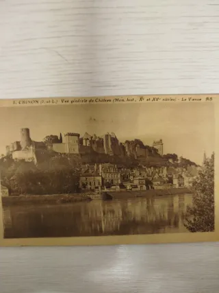 Postal Chinon Vue Générale du Château