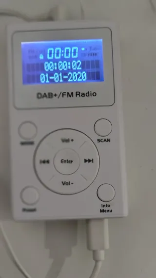 Radio Digital DAB+/FM Blanca