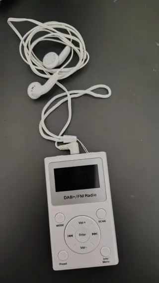 Radio Digital DAB+/FM Blanca