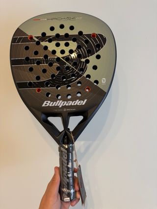 Pala Bullpadel Hack 04 CMF 2026