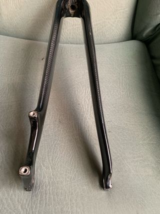 Forqueta de carbono para disco