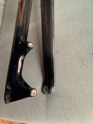 Forqueta de carbono para disco