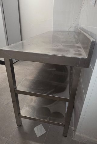 Mesa de acero inoxidable