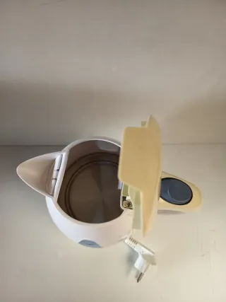 Hervidor Eléctrico Saivod Blanco y Beige