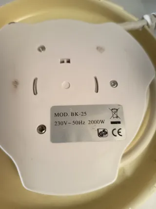 Hervidor Eléctrico Saivod Blanco y Beige