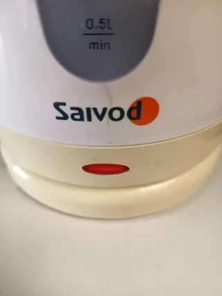 Hervidor Eléctrico Saivod Blanco y Beige