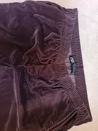 Pantaloni in velluto beige e marrone