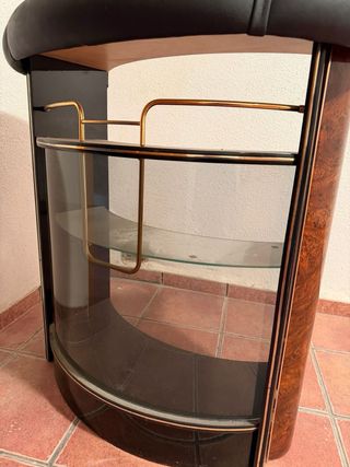 Mueble Bar Curvo Madera y Cristal