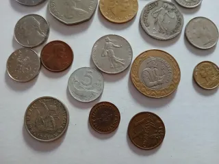 LOTE MONEDAS ANTIGUAS EXTRANJERAS