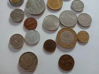 LOTE MONEDAS ANTIGUAS EXTRANJERAS