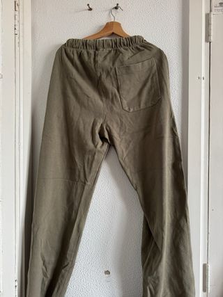 Pantalón Zara Origins ancho recto verde olivo