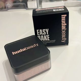 Huda Beauty Easy Bake Polvos Translúcidos