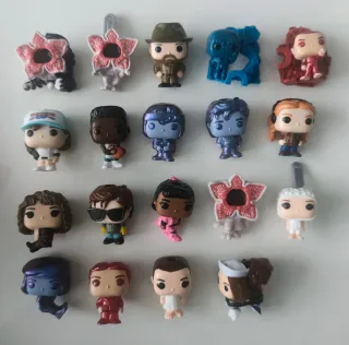 Figuras Stranger Things Kinder Joy