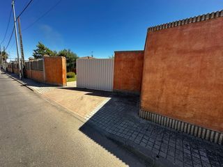 Parcela 5000m con dos chalets independientes