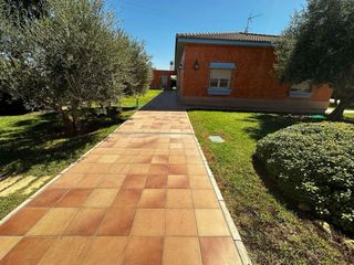 Parcela 5000m con dos chalets independientes