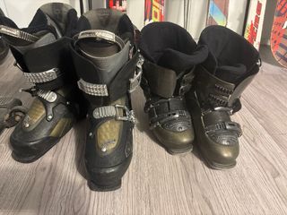 Esquís y tabla de snowboard