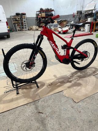 GAS GAS ECC6 Eléctrica 2024 talla M como nueva