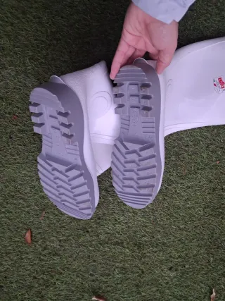 Botas de agua ISSA blancas