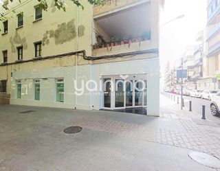 Local comercial en venta en Avda de Madrid - Pº de la Estación en Jaén