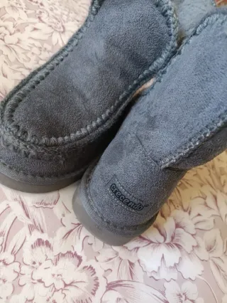 Botines grises forrados. A estrenar, como nuevos.