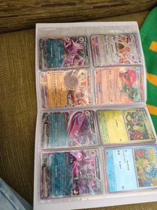 Album 57 carte Pokémon Eevee Evolutions