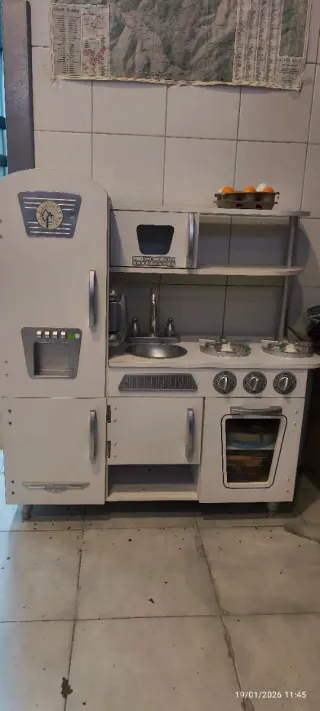 Cocina de madera infantil