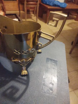 Centro de mesa antiguo metal dorado estilo Imperio