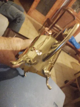 Centro de mesa antiguo metal dorado estilo Imperio