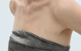 Vestido Mango plateado talla XS