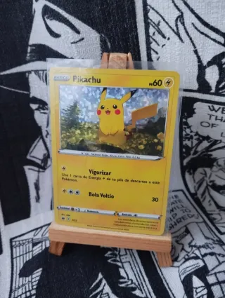 Carta Pokémon Pikachu Holo 2022