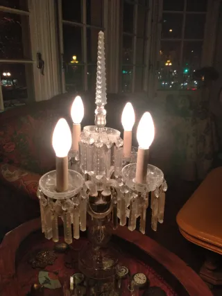 Lámpara de mesa cristal antigua