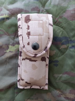 Varias completos de cubiertos