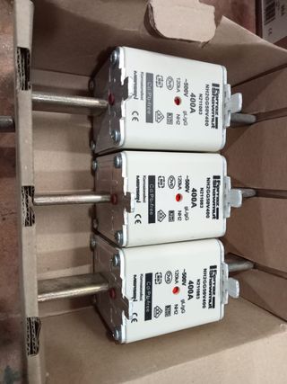 3 Fusibles NH2GG50V400 Mersen 400AMPERIOS