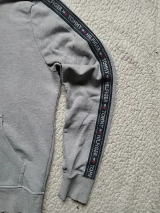 Felpa Tommy Hilfiger con cappuccio Grigia M