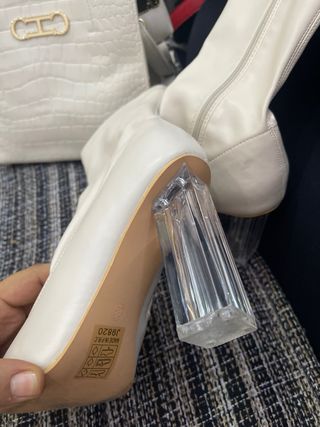 Botín Beige Tacón Transparente Talla 38